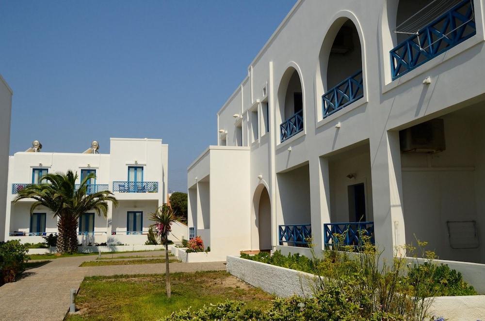 Maltezana Beach Hotel Екстериор снимка