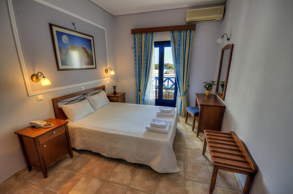 Maltezana Beach Hotel Екстериор снимка